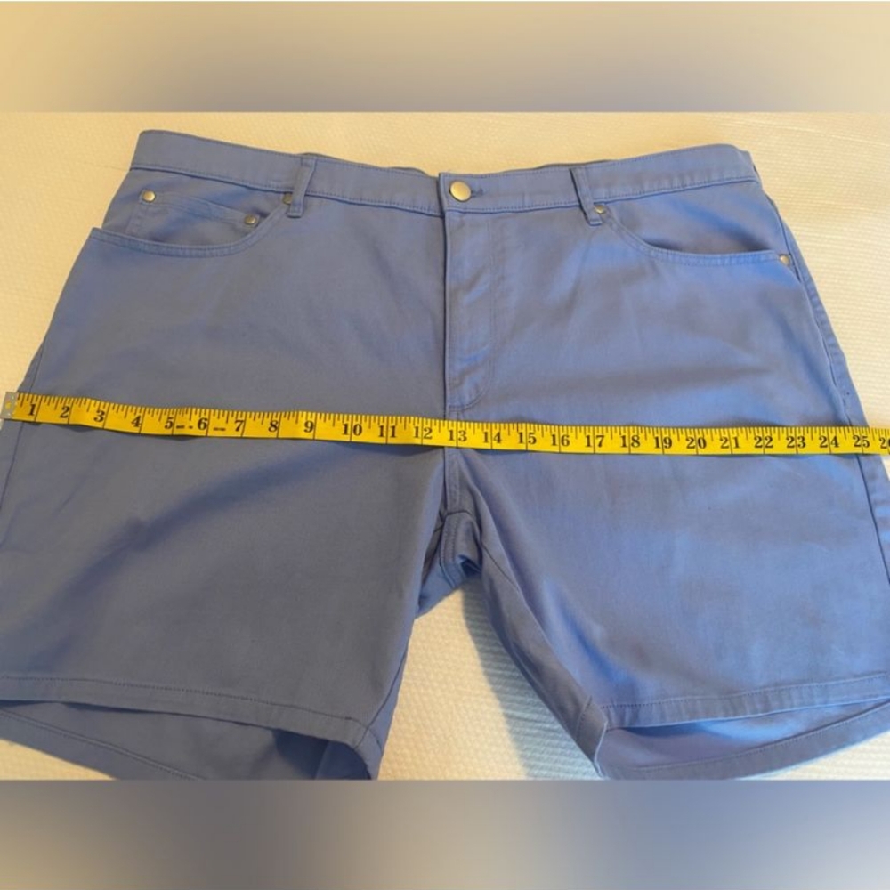 amazon essentials women shorts light blue size 40 - Picture 4 of 6